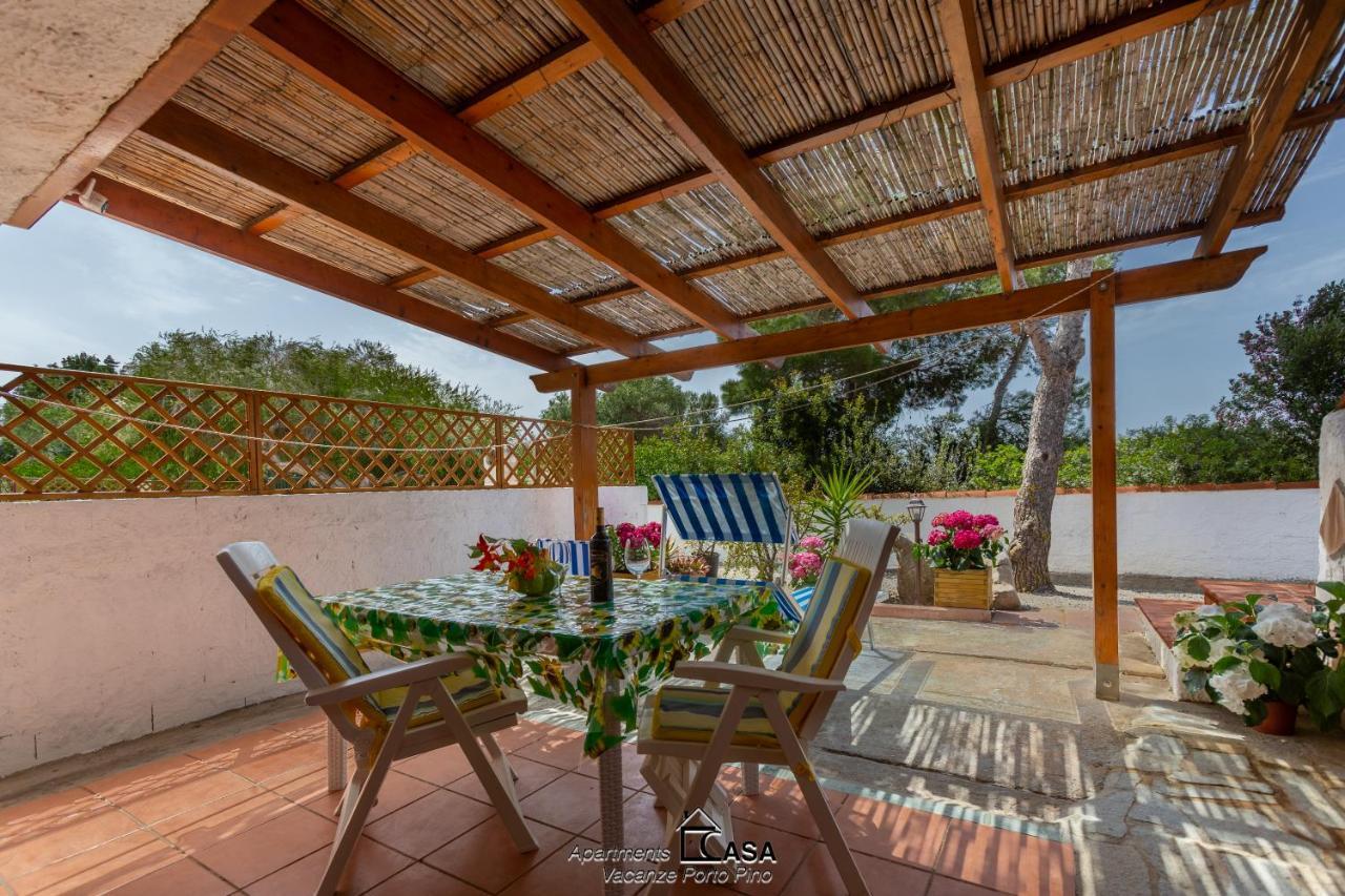 Apartments Casa Vacanze Porto Pino Esterno foto