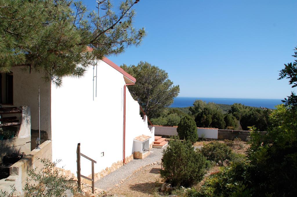 Apartments Casa Vacanze Porto Pino Esterno foto